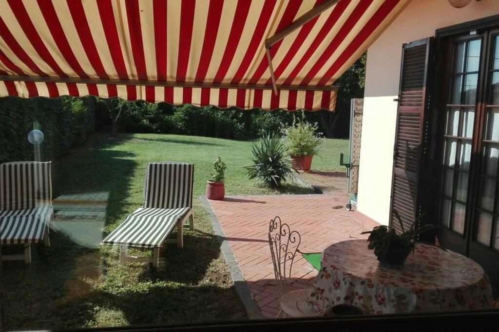 Alloggio Nella Villa Dell'Edera Acqui Terme Bagian luar foto